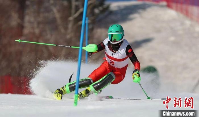 全国高山滑雪冠军赛收官 黑龙江队收获5金
