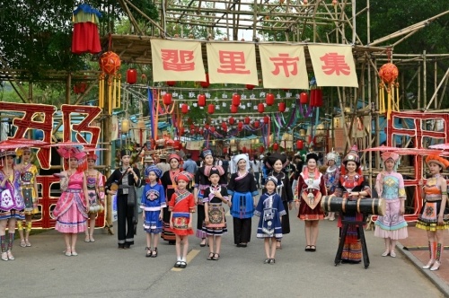 广西开启“壮族三月三”狂欢嘉年华 海内外宾客体验文化风情