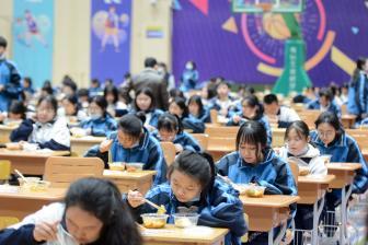 报告：中国青少年饮食与营养水平总体提升