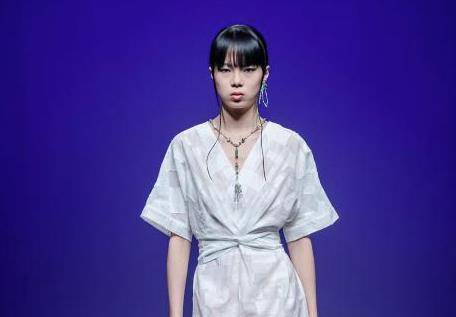 中国国际大学生时装周新锐设计师联合秀迭代升级