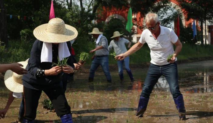 中德友人勞作體驗和文化交流活動在沈陽舉行