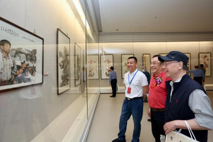 津甘两地书画联展在天津举行100余件作品展示东西部协作发展成果