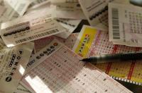 财政部：4月中国彩票销售同比增长62%