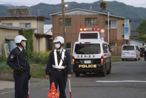 日本中野市议长之子持刀枪杀人致4人死 已被抓获
