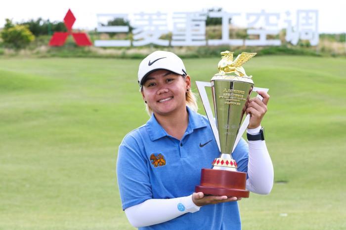 泰国球员谢尔曼首夺高尔夫女子中巡赛冠军
