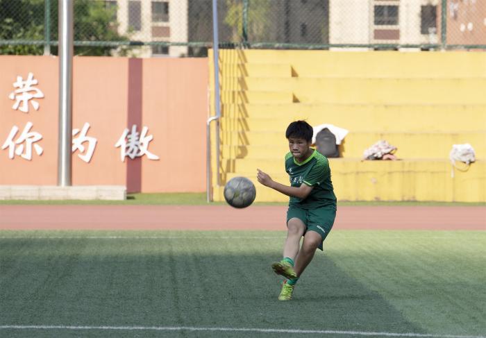 足球在贵州不止有“村超” 还有“校超”