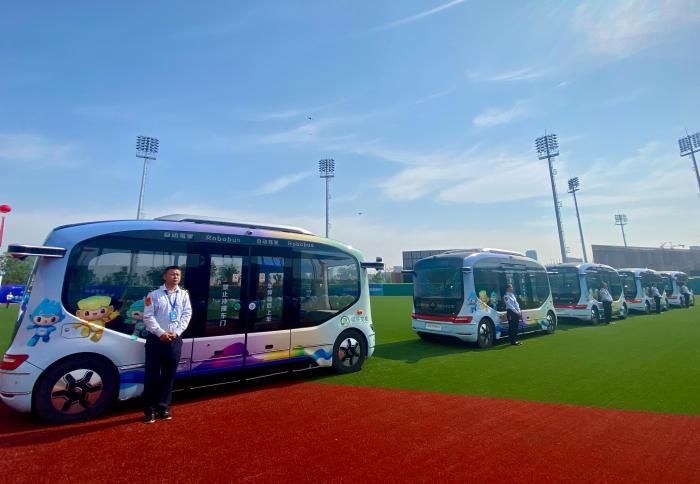 亚运棒垒球场馆自动驾驶公交专线开通