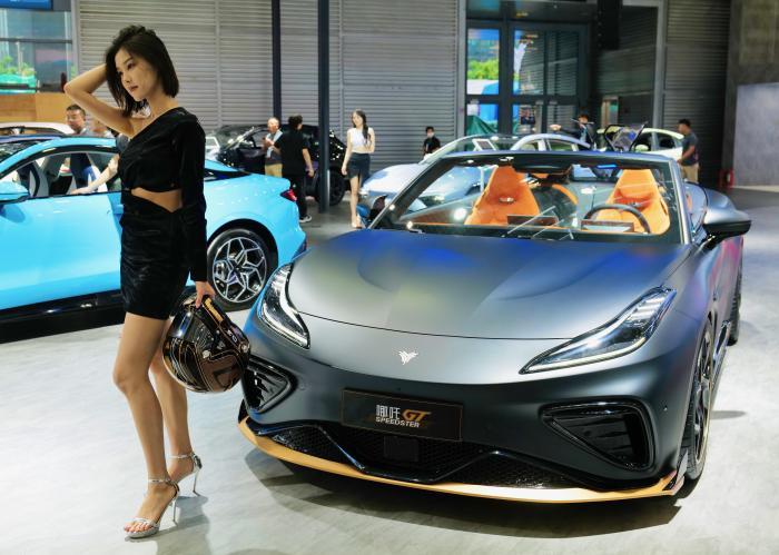 2023粤港澳大湾区车展暨新能源汽车博览会在深圳举行