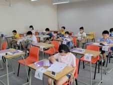 香港首次举办小学普通话水平考级