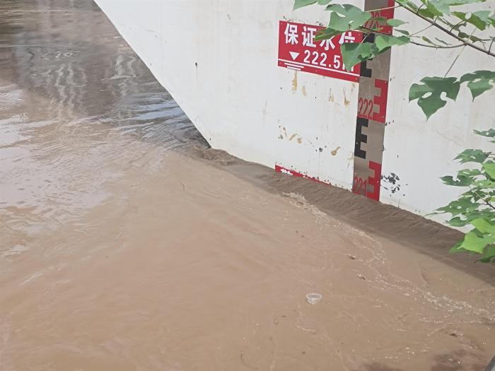 重慶發(fā)布今年首個(gè)中小河流編號(hào)洪水 綦江洪水已形成