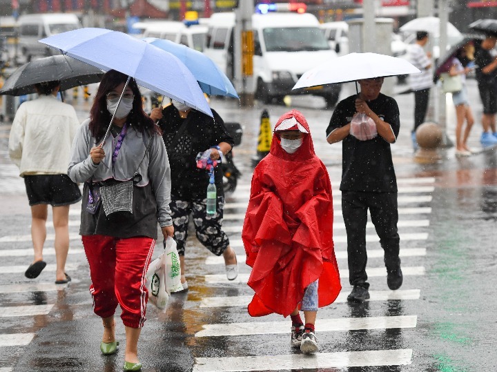 北京：227条公交线路受降雨影响采取停驶等措施