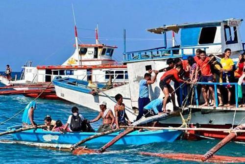 菲律賓一客船沉沒致1人死亡  另有94人獲救