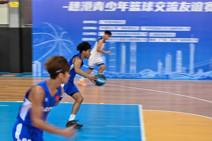 穗港青少年在穗“以球會友”