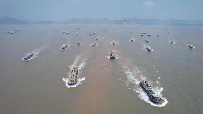 東海開漁 浙江臺州首批近3200艘漁船競發
