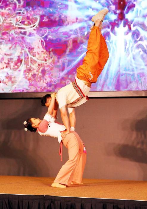 廣西精品劇目創(chuàng)意雜技秀《百越稻盛》將赴馬來西亞演出