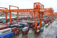 7月中國進出口總值同比下降8.3%