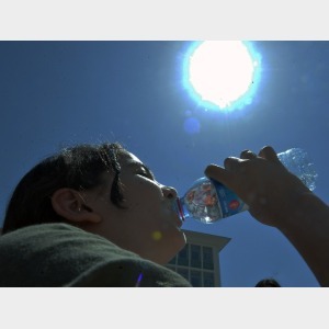 醫生提醒：高溫天過度運動可能引發橫紋肌溶解癥
