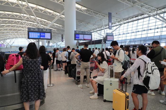 暑運過半 南方航空在陜承運旅客量較2019年同期增長27.54%