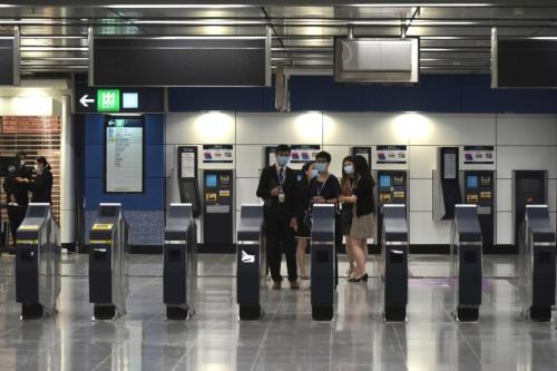 港鐵今年上半年盈利約41.8億元 按年跌近12%