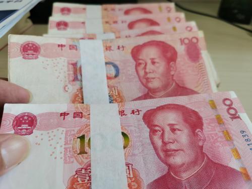 憑借“一借一轉”，牟利百萬？