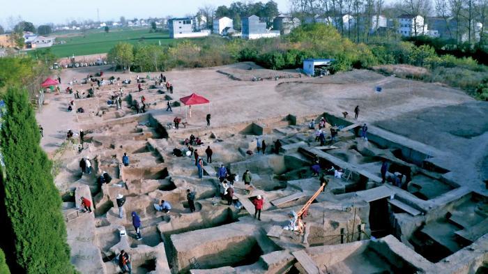 中國已知最早陶排水系統在平糧臺古城遺址出土  距今約4000年