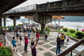 以案說法：自愿參加廣場舞發生意外，組織者擔責嗎？