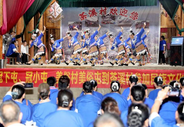 廣西三江：“月也”點亮侗寨夜生活