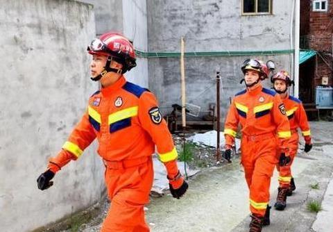 四川內江4.0級地震：個別房屋出現裂縫 暫無人員傷亡報告
