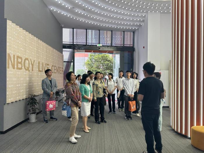 臺灣大學生“登陸”浙江 “首來族”“常來族”共話發展