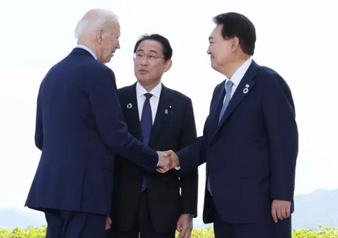 國(guó)際識(shí)局：美日韓搞“小圈子” 戴維營(yíng)峰會(huì)危及東亞地區(qū)穩(wěn)定