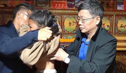 關(guān)注高原脊柱健康 “西藏人人健康”院士專家團隊進藏義診
