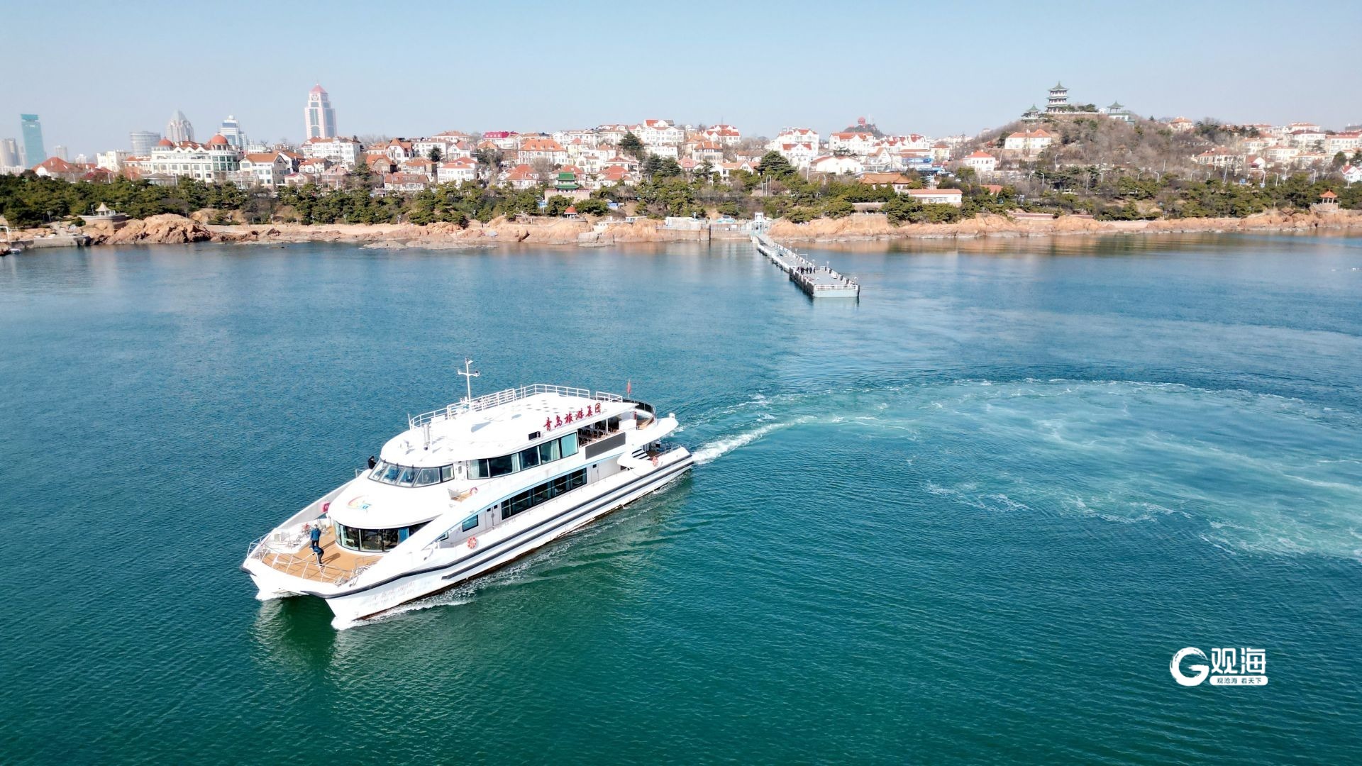 单体运动帆船首次上线海底世界看特色表演青岛奥帆海洋文化旅游区邀您