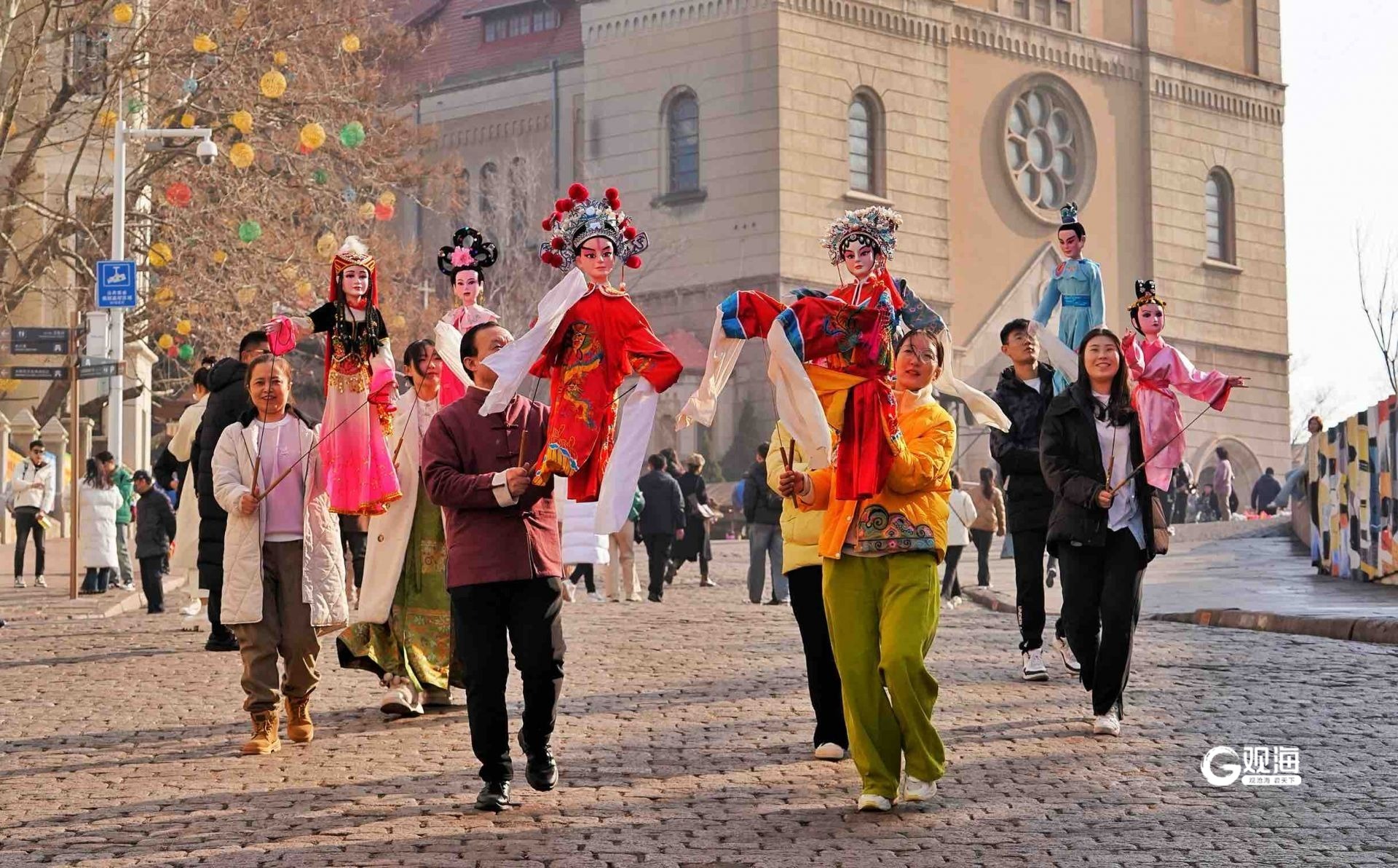到老城区来一场偶遇莱西木偶戏走进青岛特色文化街区