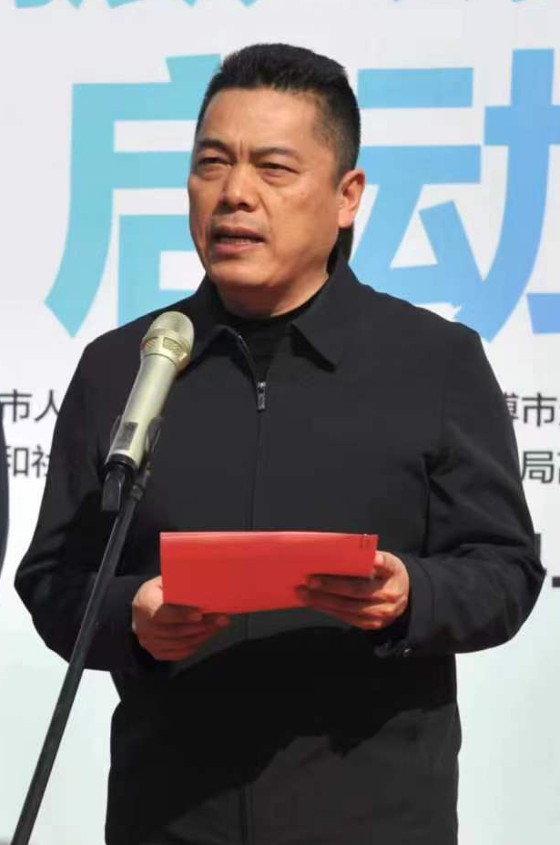 樊村中学校长图片