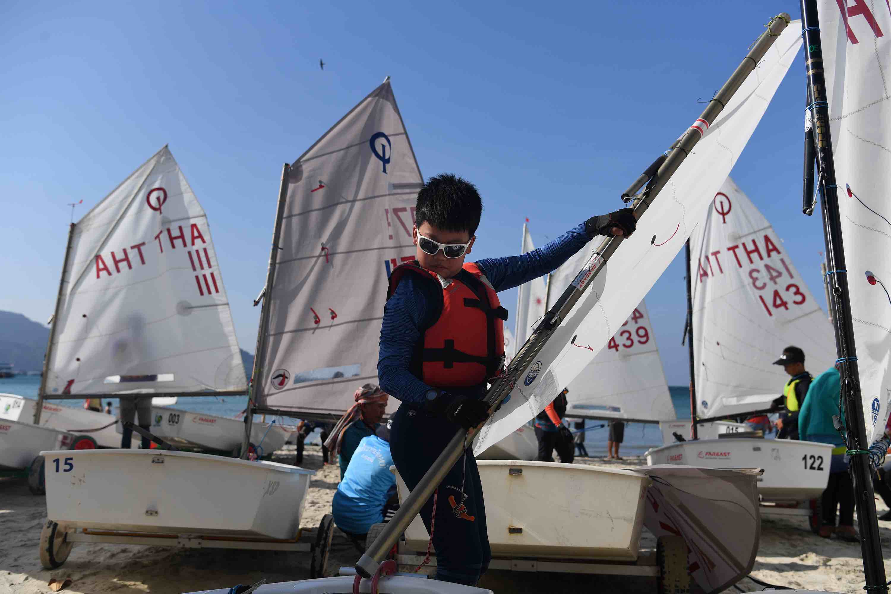 青岛派出青少年队伍参战“泰王杯”帆船赛