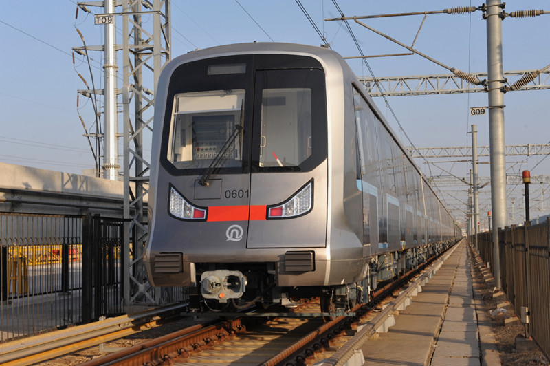 "最聪明地铁列车"控制系统拿到"通行证" 青岛地铁将真正实现无人驾驶
