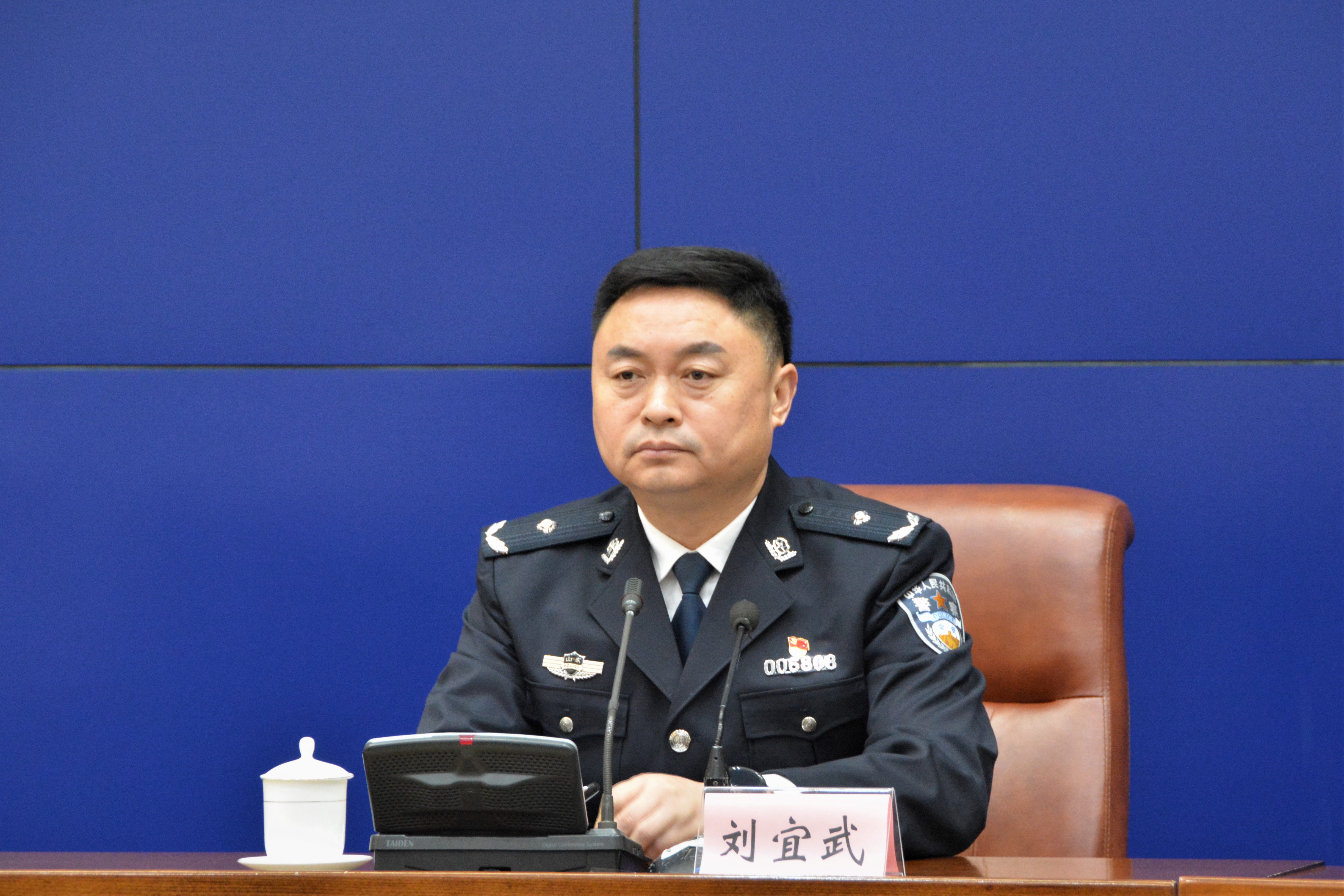 济南"e警通"一年成绩单出炉!办成事项已达9类97项 惠及群众超千万人次