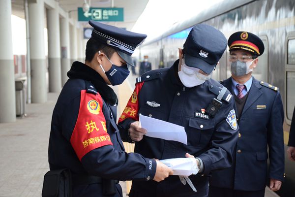 國內新聞 大陸2021年1月13日,k1901次列車運行至費縣至臨沂區間,旅客