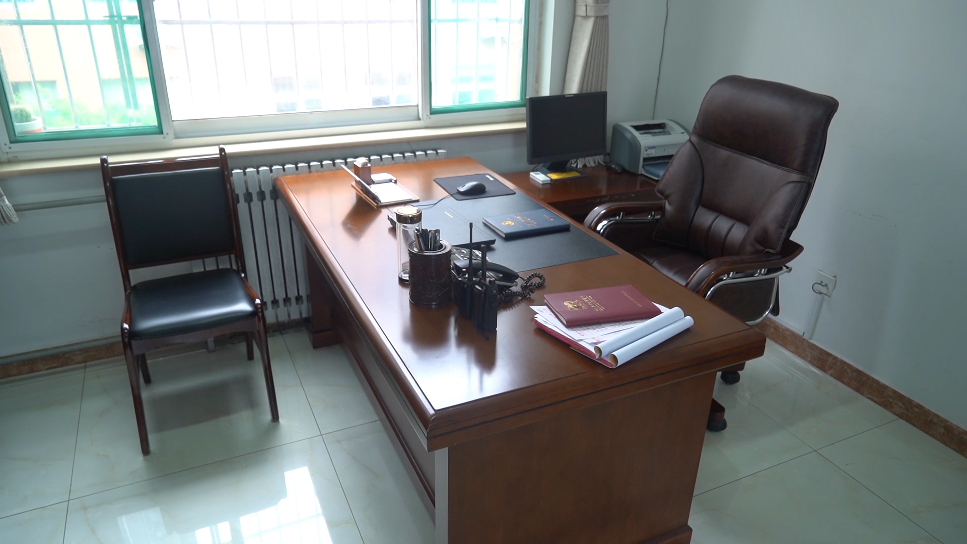 德州公安交警直属三大队一中队中队长常明走进了王福国的办公室汇报