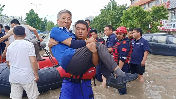救援进行时！滨州博兴9958应急救援队继续在豫防汛救灾 22日转移群众660多人