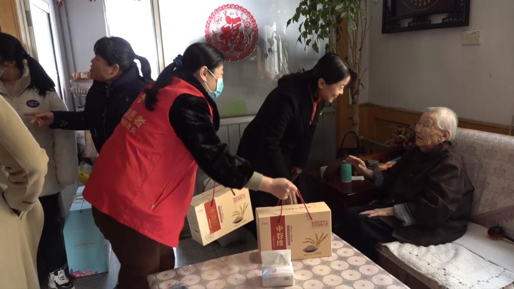 尊老、爱老、敬老 滨州市为百岁老人送上“健康寿礼”