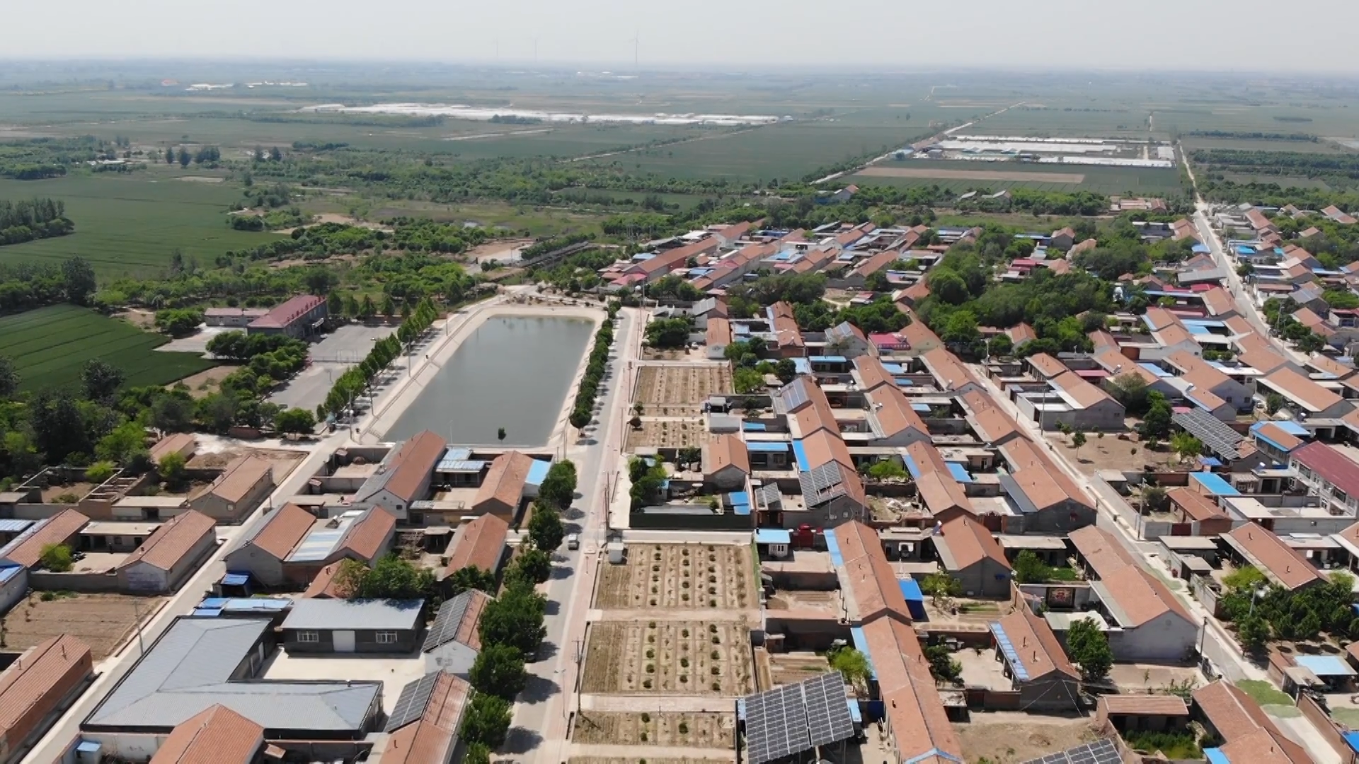 庆云中丁乡发展边角经济修建绿植公园打造美丽宜居新农村