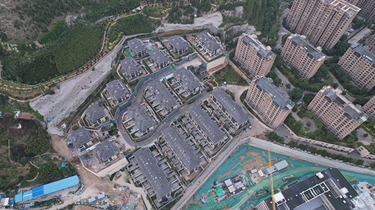 济南院子变涵玉翠岭三期,宣传中的小区大门离奇消失 业主:销售过程中