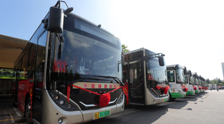 泰安“民族团结号”公交专线正式启动