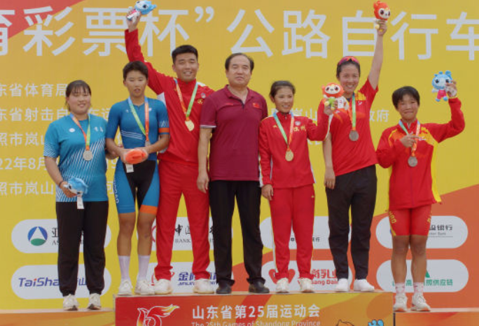 滨州运动员李荣获25届省运会公路自行车比赛冠军