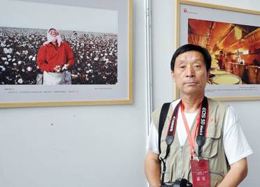 农民摄影师37年拍数十万张照片讲述寿光乡村巨变