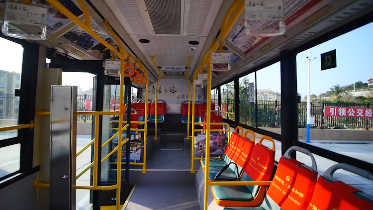 威海公交打造城市文明窗口助力“公交都市暨绿色出行”创建工作再上新台阶