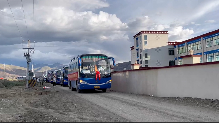 山东援藏医疗队接管日喀则市第一方舱医院，117名患者今日出舱