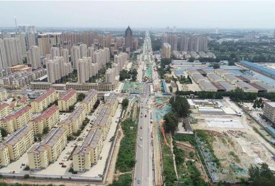​菏泽城区长江路涵洞恢复半幅通车