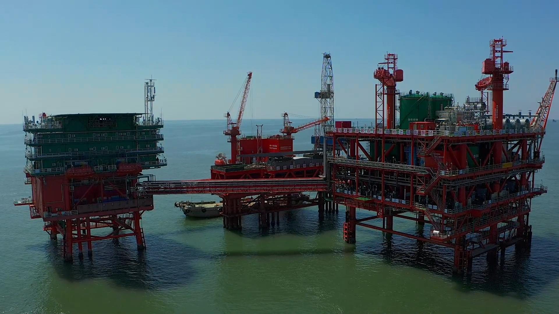 走在前开新局端好能源饭碗看胜利油田海洋采油厂中心三号平台如何从海